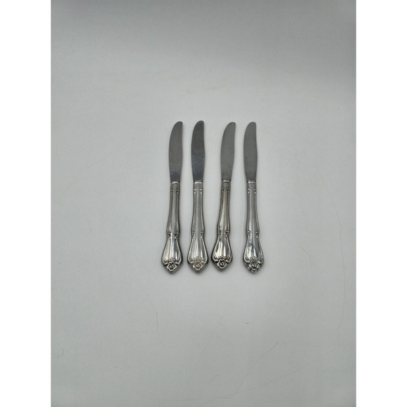 Oneida Other - Oneida True Rose Arbor Rose dinner knives Set of 4 Rogers vintage‎ flatware